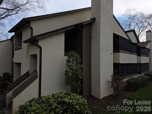 7325 Winery Ln, Charlotte, NC, 28227-8148 | Card Image