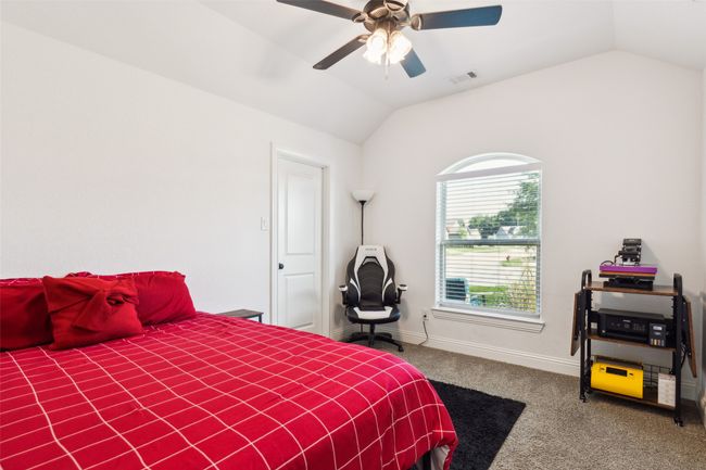 900 E 5 Th St, House other with 4 bedrooms, 2 bathrooms and null parking in Springtown TX | Image 18
