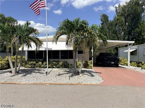 2790 Indianwood Drive, North Fort Myers, FL, 33917 | Card Image
