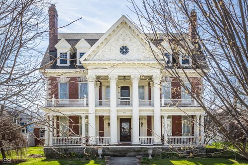 825 E Washington St, Muncie, IN, 47305-2534 | Card Image