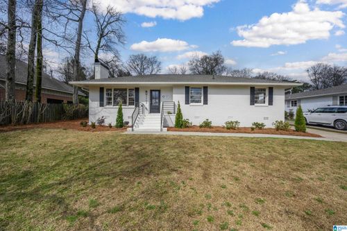2002 Southwood Rd, VESTAVIA HILLS, AL, 35216-1538 | Card Image