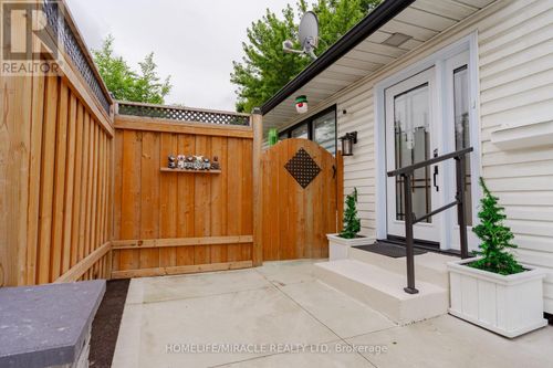 10 Huntingwood Cres, Brampton, ON, L6S1S6 | Card Image