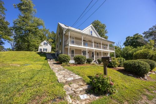 12 Community Way, Foxboro, MA, 02035-5227 | Card Image