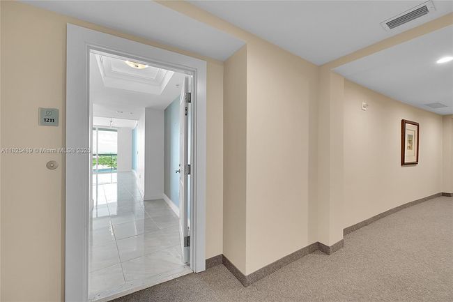APT-1211 - 1 N Ocean Blvd, Condo with 2 bedrooms, 2 bathrooms and null parking in Pompano Beach FL | Image 6