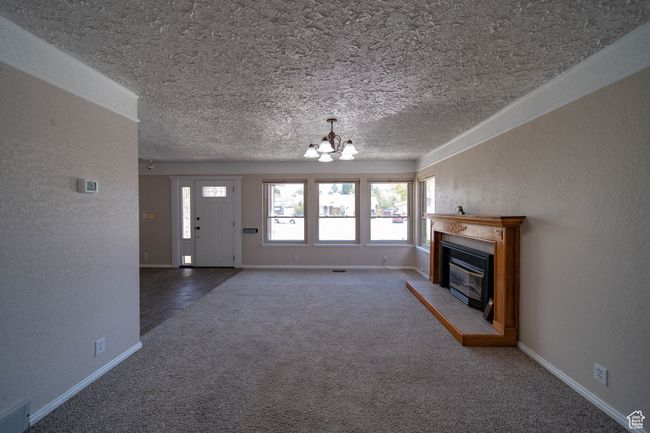 617 Aspen Cir, House other with 5 bedrooms, 2 bathrooms and 2 parking in Price UT | Image 5