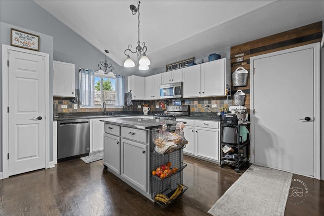 4756 Flanders Ct, House other with 4 bedrooms, 2 bathrooms and 2 parking in Plainfield IL | Image 6