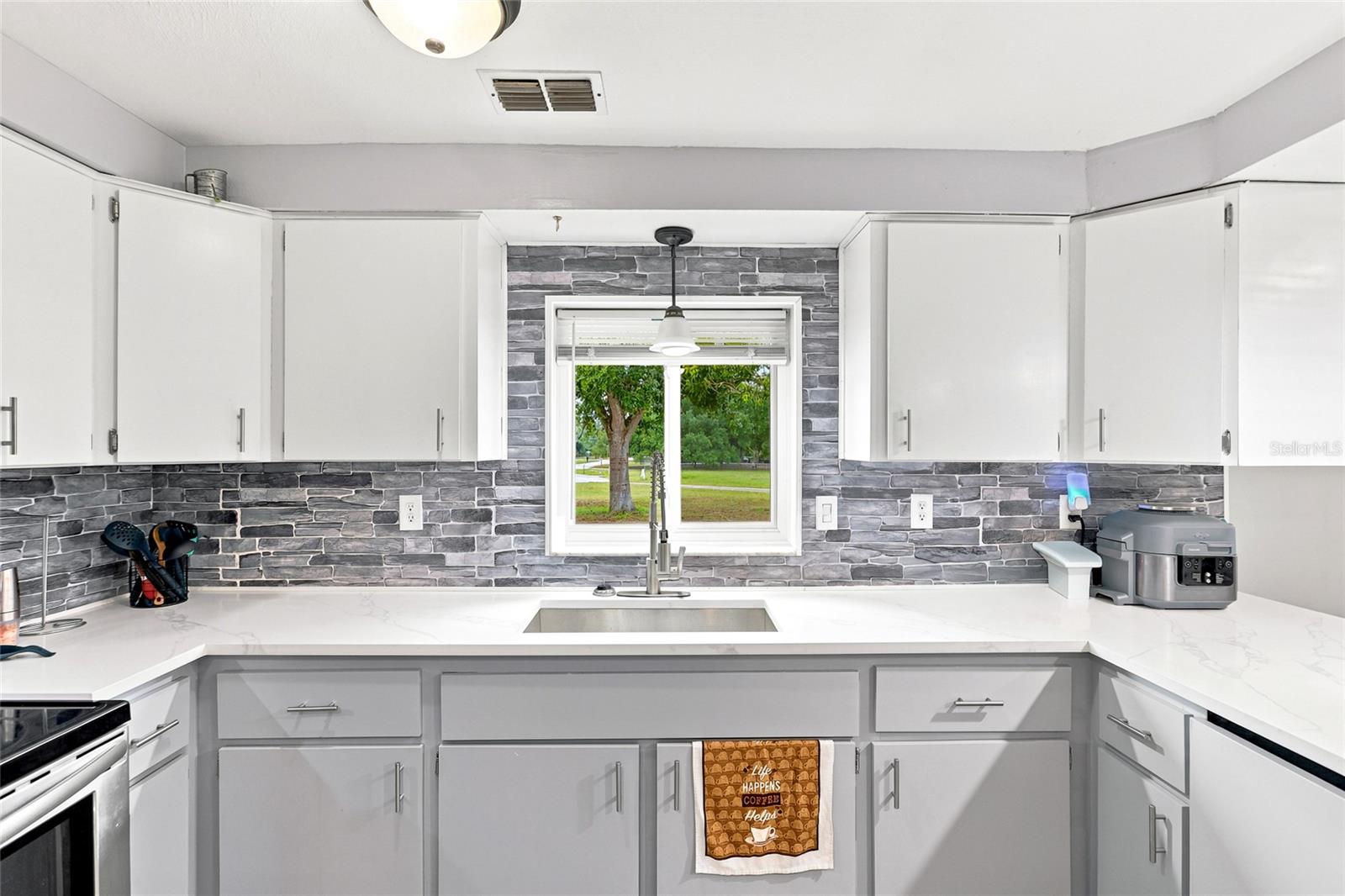 Residential in LAKE WALES 4