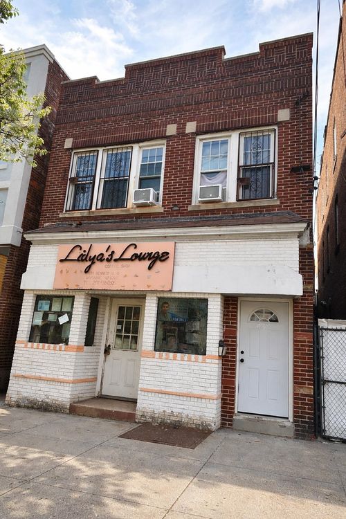 689 Kennedy Blvd, Bayonne, NJ, 07002-2715 | Card Image