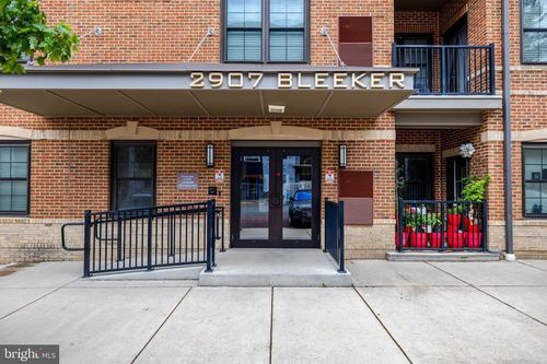 3-206-2907 Bleeker St, FAIRFAX, VA, 22031-1050 | Card Image