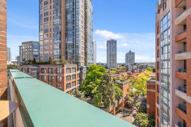 PH2 - 1226 Hamilton Street, Condo with 3 bedrooms, 2 bathrooms and 2 parking in Vancouver BC | Image 7