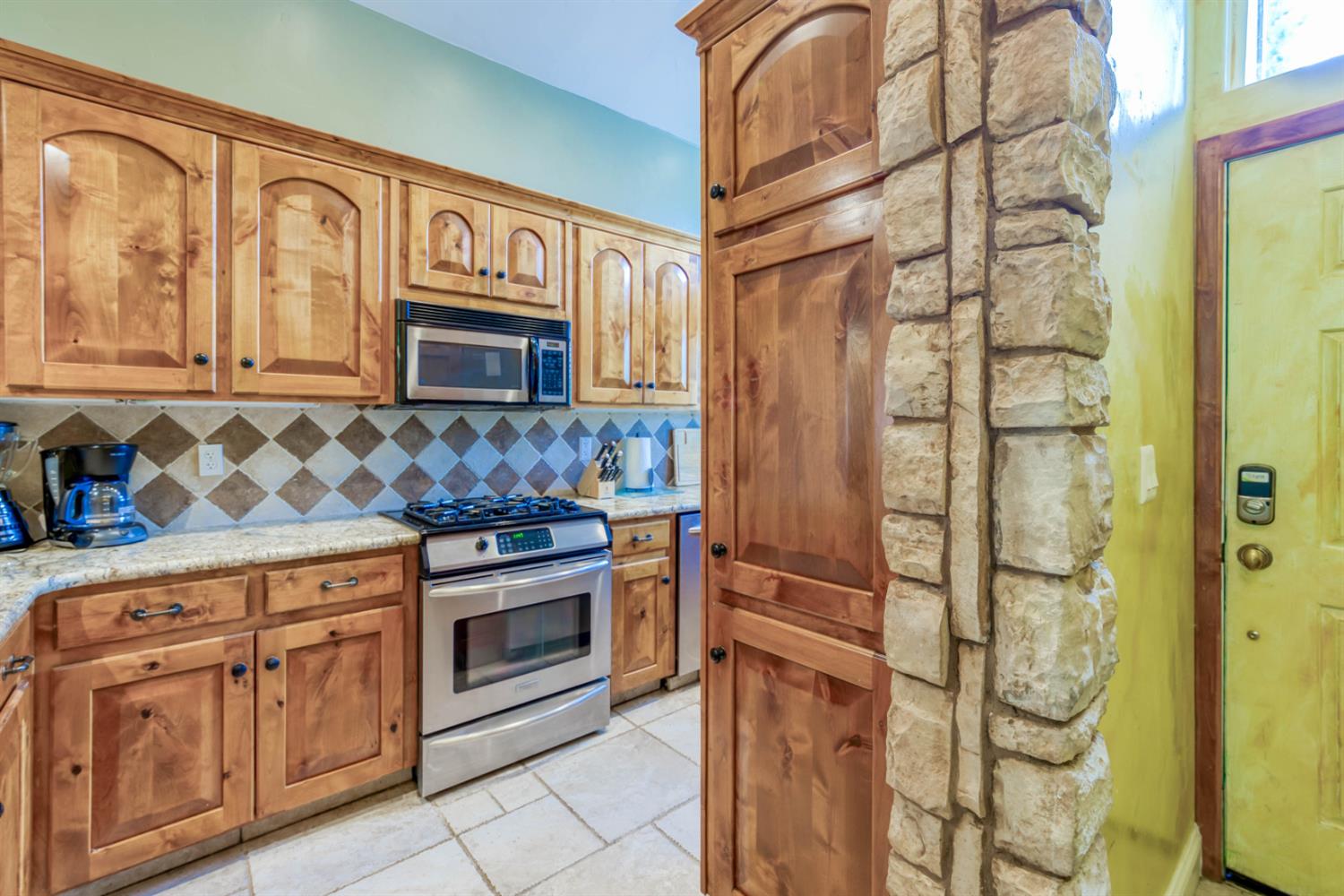 Residential in Shaver Lake 5