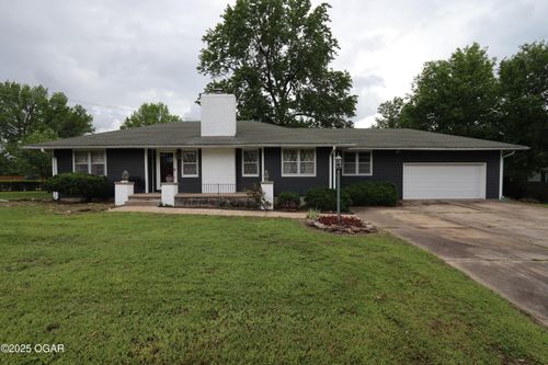 910 W Kensington Rd, Joplin, MO, 64801-1049 | Card Image