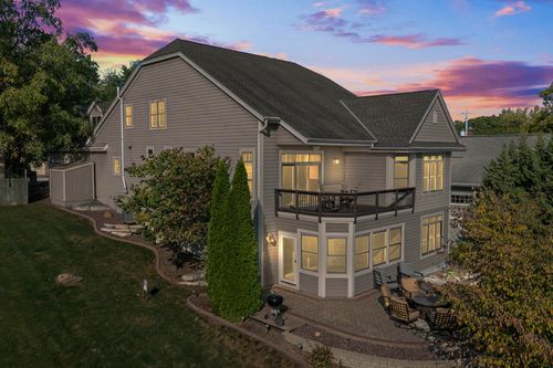6507 Willow Ct, WATERFORD, WI, 53185-2534 | Card Image