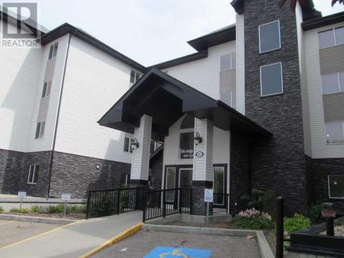 209-5601 Kerry Wood Dr, Red Deer, AB, T4N4X3 | Card Image