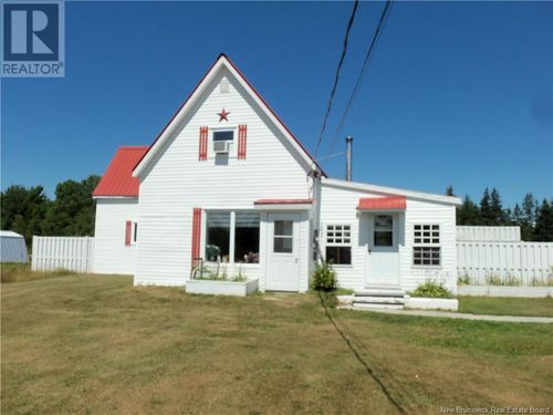 84 St-Paul Rue E, Grande Anse, NB, E8N1L2 | Card Image