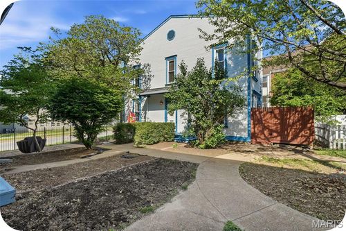 2638 Park Ave, Saint Louis, MO, 63104-2024 | Card Image