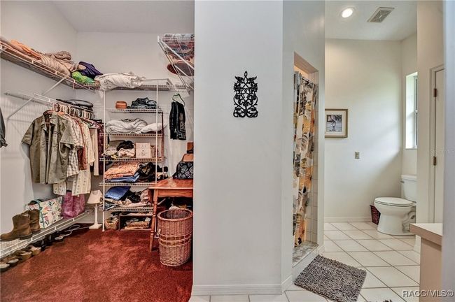 Walk in-closet and primary bath | Image 38
