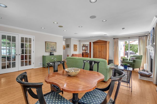 1386 Berkley Ct, House other with 4 bedrooms, 3 bathrooms and 2 parking in Buffalo Grove IL | Image 14