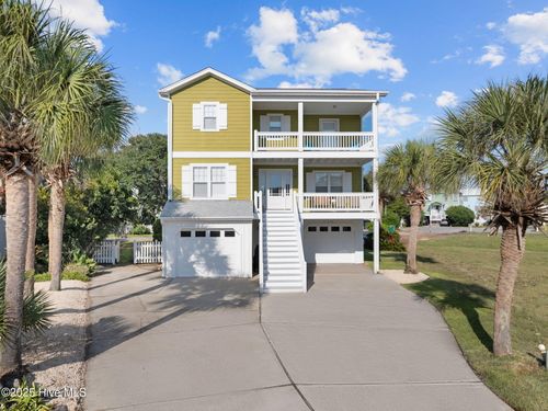 130 Heather Ln, Kure Beach, NC, 28449-4861 | Card Image