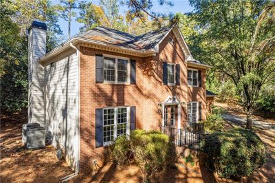 2090 Eves Road, House other with 4 bedrooms, 2 bathrooms and null parking in Roswell GA | Image 3