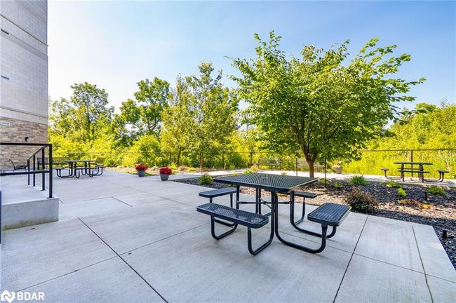 112 - 33 Whitmer St, House attached with 2 bedrooms, 2 bathrooms and 1 parking in Milton ON | Image 32
