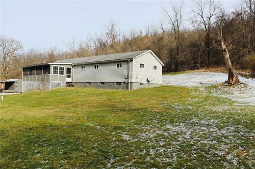 242 Sugar Run Rd, Waynsbrg/Frankln Twp, PA, 15370 | Card Image