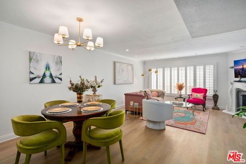 4-11473 Moorpark St, Toluca Lake, CA, 91602 | Card Image