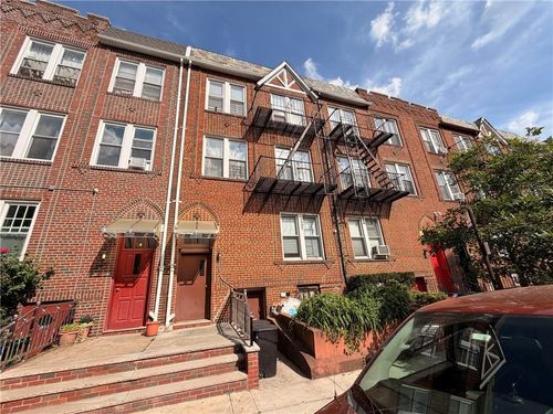 6803 Owls Head Ct, Brooklyn, NY, 11220-5036 | Card Image
