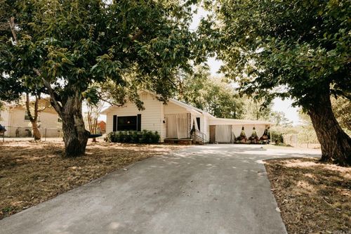 1212 Jackman St, Benton, AR, 72015-4015 | Card Image