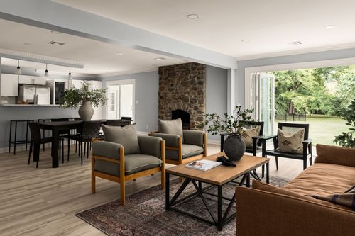 1048 Percy Warner Blvd, Nashville, TN, 37205-4108 | Card Image