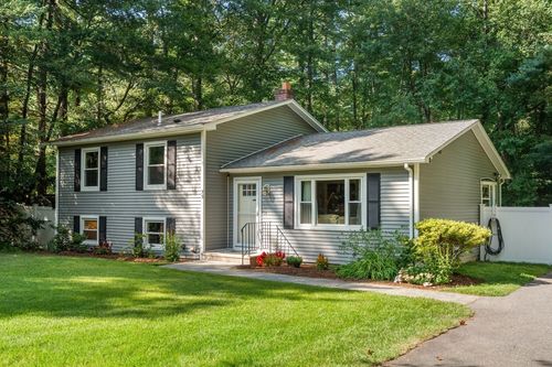 75 Westview St, Lexington, MA, 02421-3107 | Card Image