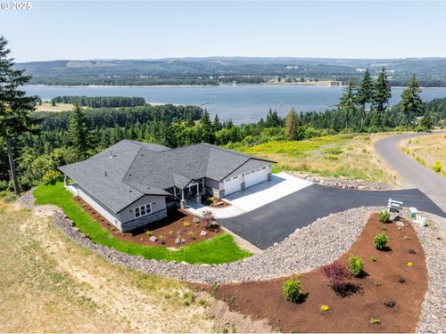 322 Olivia Ln, Kalama, WA, 98625 | Card Image