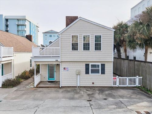 933 Perrin Dr, North Myrtle Beach, SC, 29582-3541 | Card Image