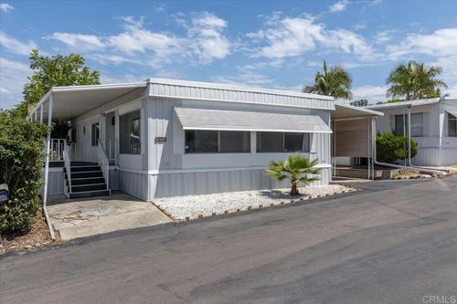 spc-109-718 Sycamore Ave, Vista, CA, 92083-7945 | Card Image