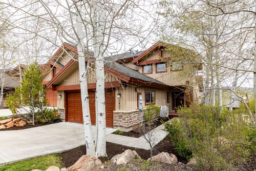 3433 Cedar Dr, Park City, UT, 84098-5499 | Card Image