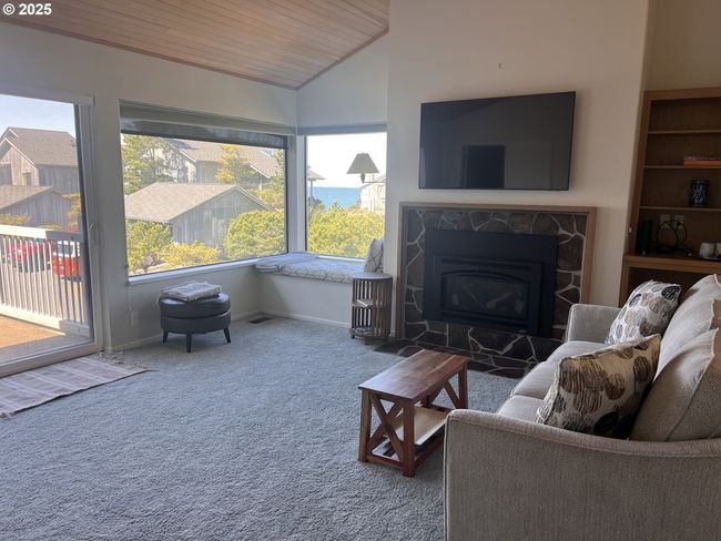 M2 - 4175 N Highway 101, Condo with 2 bedrooms, 3 bathrooms and 1 parking in Depoe Bay OR | Image 20