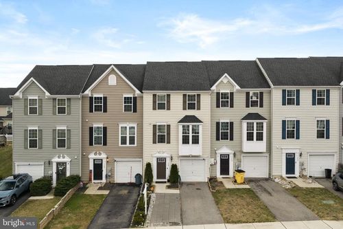 158 Norwood Dr, FALLING WATERS, WV, 25419-0139 | Card Image