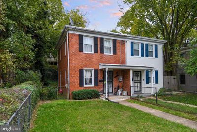 229 56 Th Street Ne, Home with 2 bedrooms, 1 bathrooms and null parking in WASHINGTON DC | Image 1