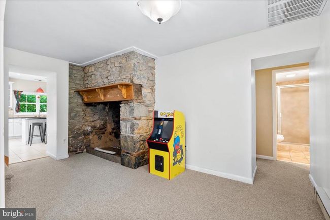 12524 Big Pool Rd, House other with 3 bedrooms, 3 bathrooms and null parking in CLEAR SPRING MD | Image 12