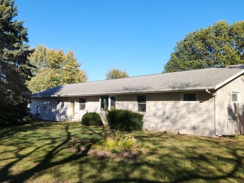 8950 Hoover Rd, Rock Falls, IL, 61071-9413 | Card Image