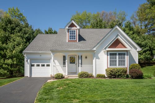 179-179 Thistle Pond Dr, Bloomfield, CT, 06002-1661 | Card Image