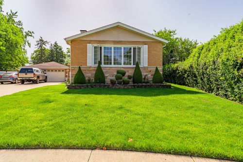 433 E Cherry Hill Dr, Addison, IL, 60101 | Card Image