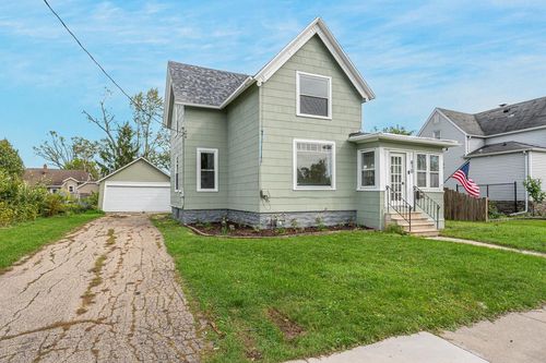 410 Naymut St, MENASHA, WI, 54952-3455 | Card Image