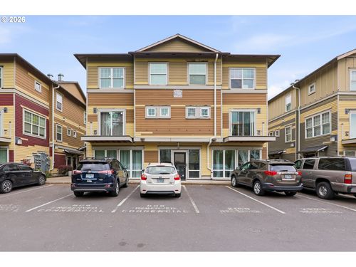 200-22808 Sw Forest Creek Dr, Sherwood, OR, 97140-9690 | Card Image