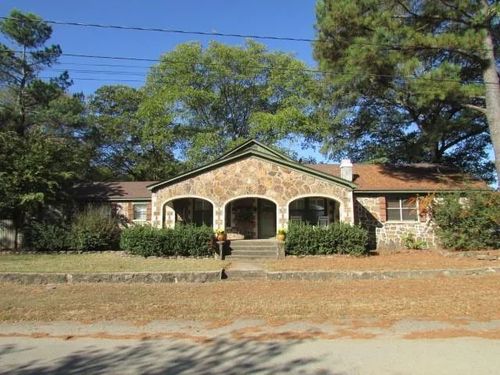 105 Saint Vincent Street, Morrilton, AR, 72110 | Card Image