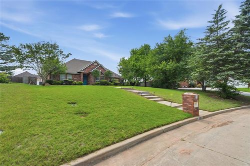 1115 Quail Hollow Rd, Shawnee, OK, 74804-4170 | Card Image