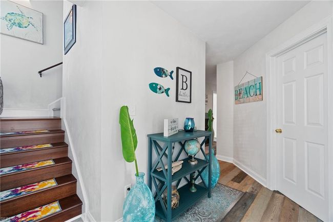 9509 14 Th Bay St, House attached with 4 bedrooms, 3 bathrooms and null parking in Norfolk VA | Image 7