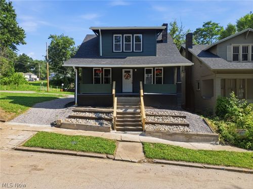 824 Prospect Ave, Zanesville, OH, 43701-4251 | Card Image