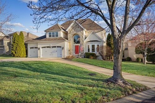 10908 W 144th St, Overland Park, KS, 66221-8170 | Card Image