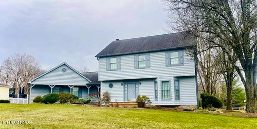 105 Mariner Point Dr, Clinton, TN, 37716-5995 | Card Image